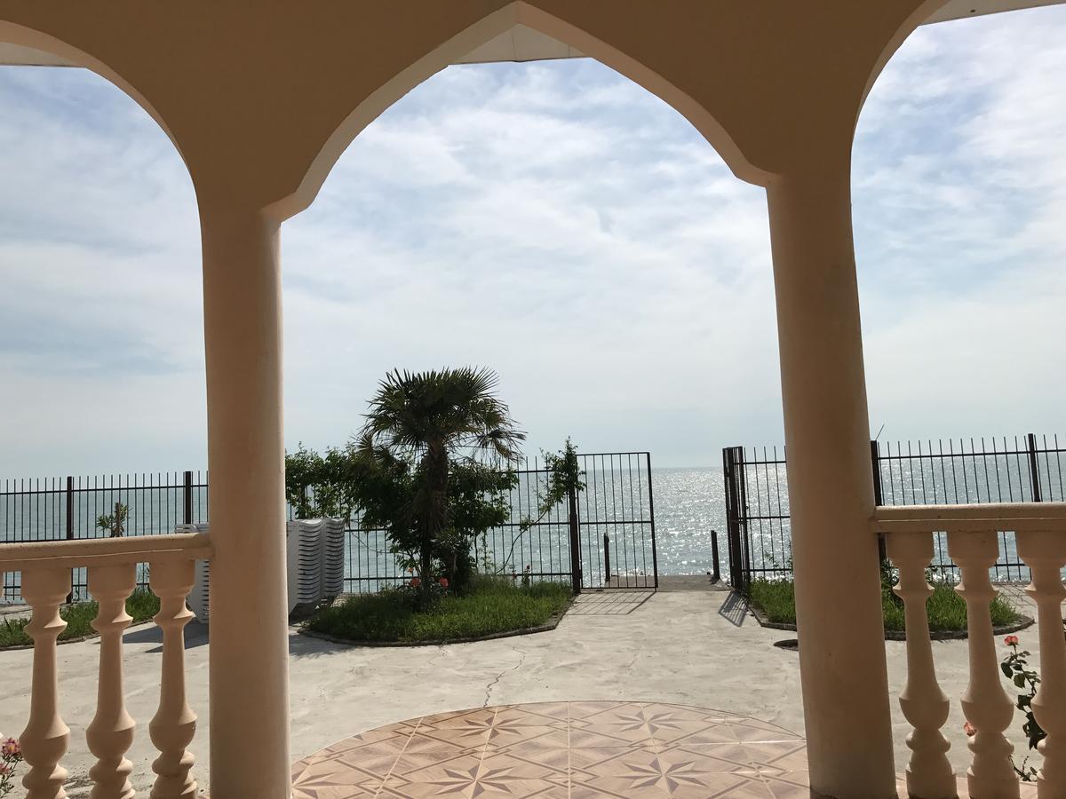 Davel Hotel Gagra Exterior foto