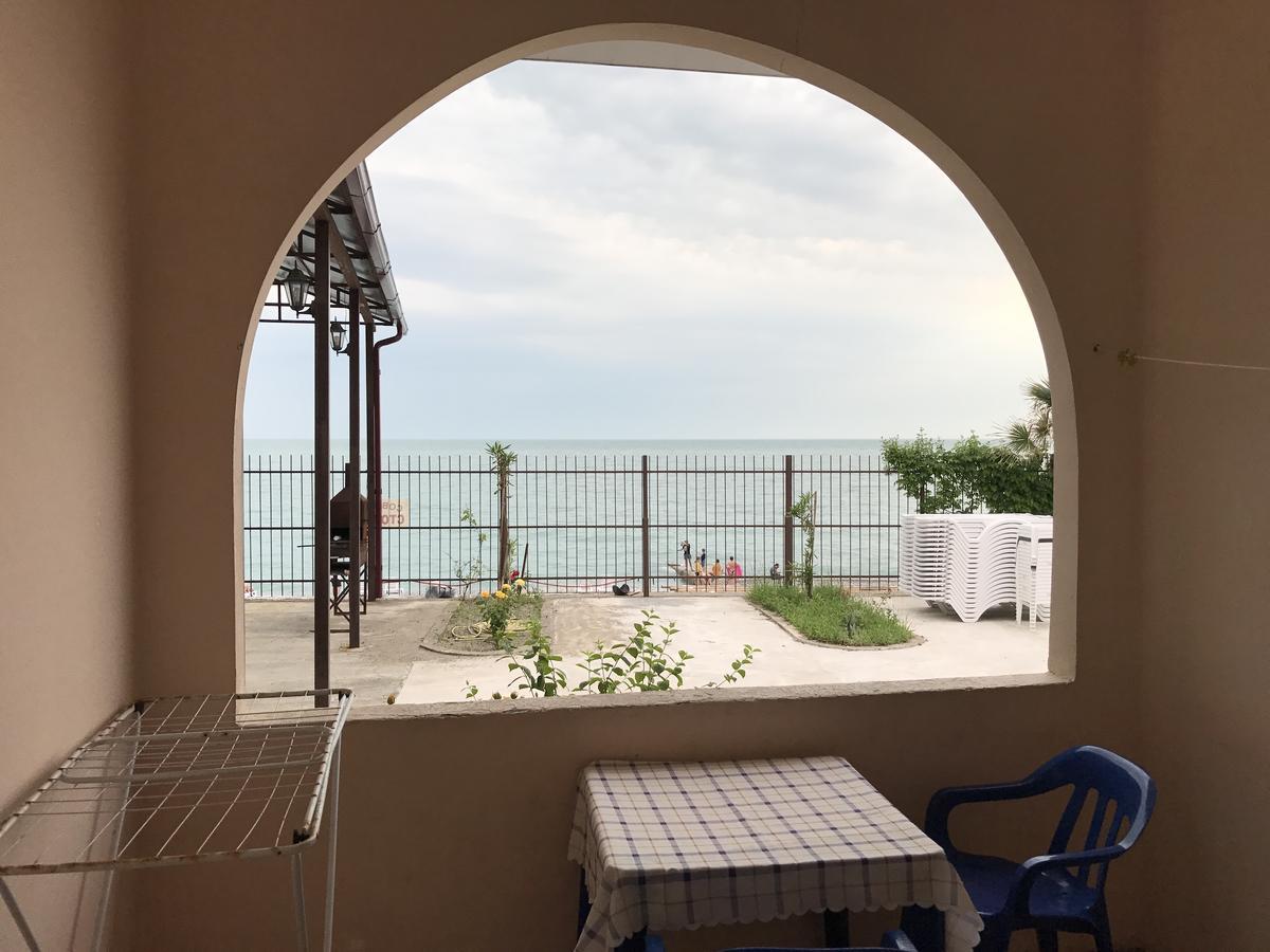 Davel Hotel Gagra Exterior foto